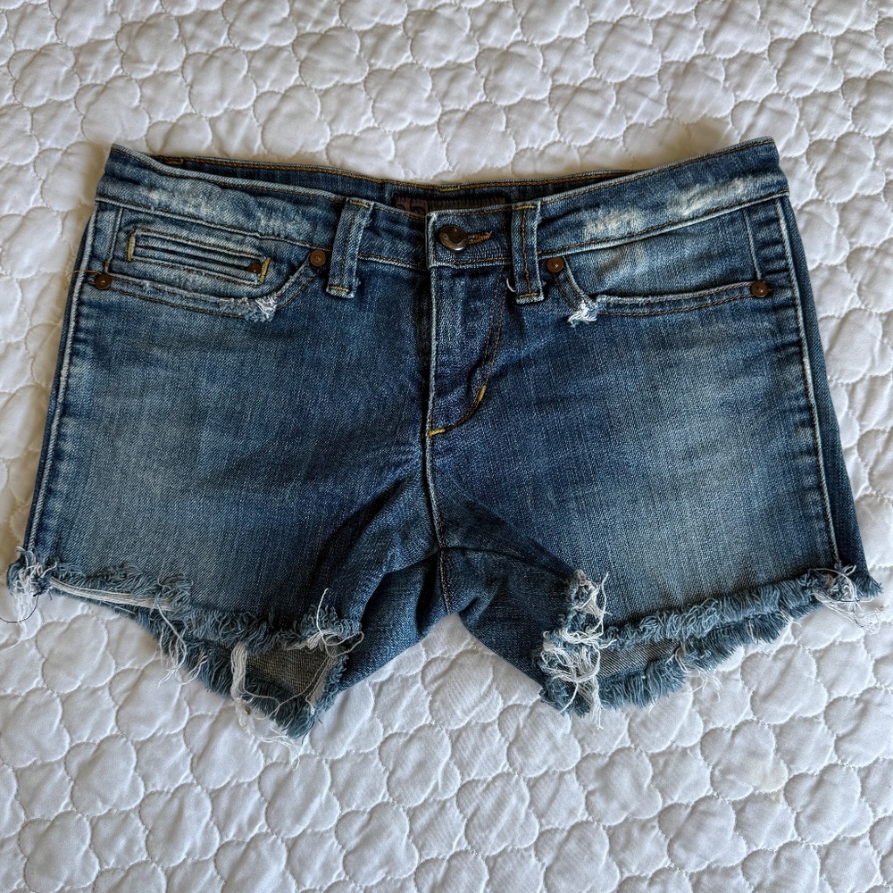 Joe's Jeans Raw Hem Jean Shorts in Jagger‎ Dark Wash Size 29
